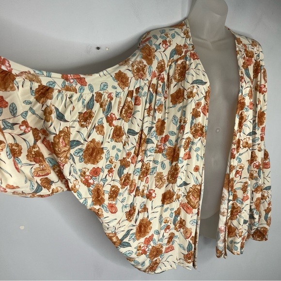 Hayden Sweaters - Hayden Size Medium Boho Pleated Floral Cream Dolman Wrap Cardigan Cover Q10